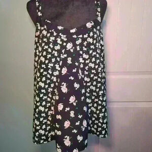 Lauren Conrad L pullover black with white flowers top